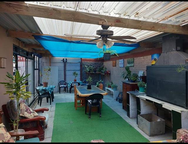 3 BEDROOM HOUSE FOR SALE IN PORTLANDS